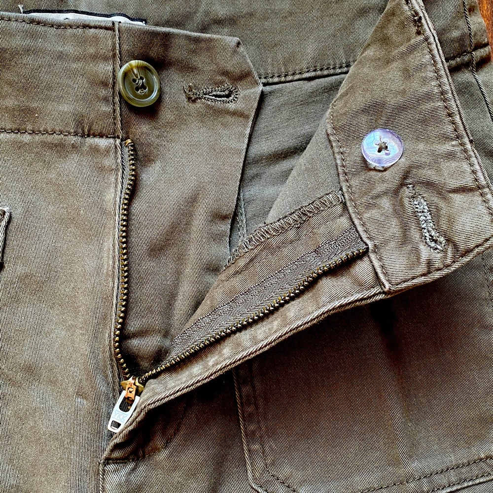 Women's Olive Wide-Leg Pants - Picture 4 of 6